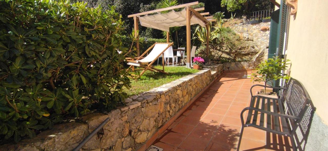 Casa Vacanze Luna ปอร์โตเวเนเร ภายนอก รูปภาพ